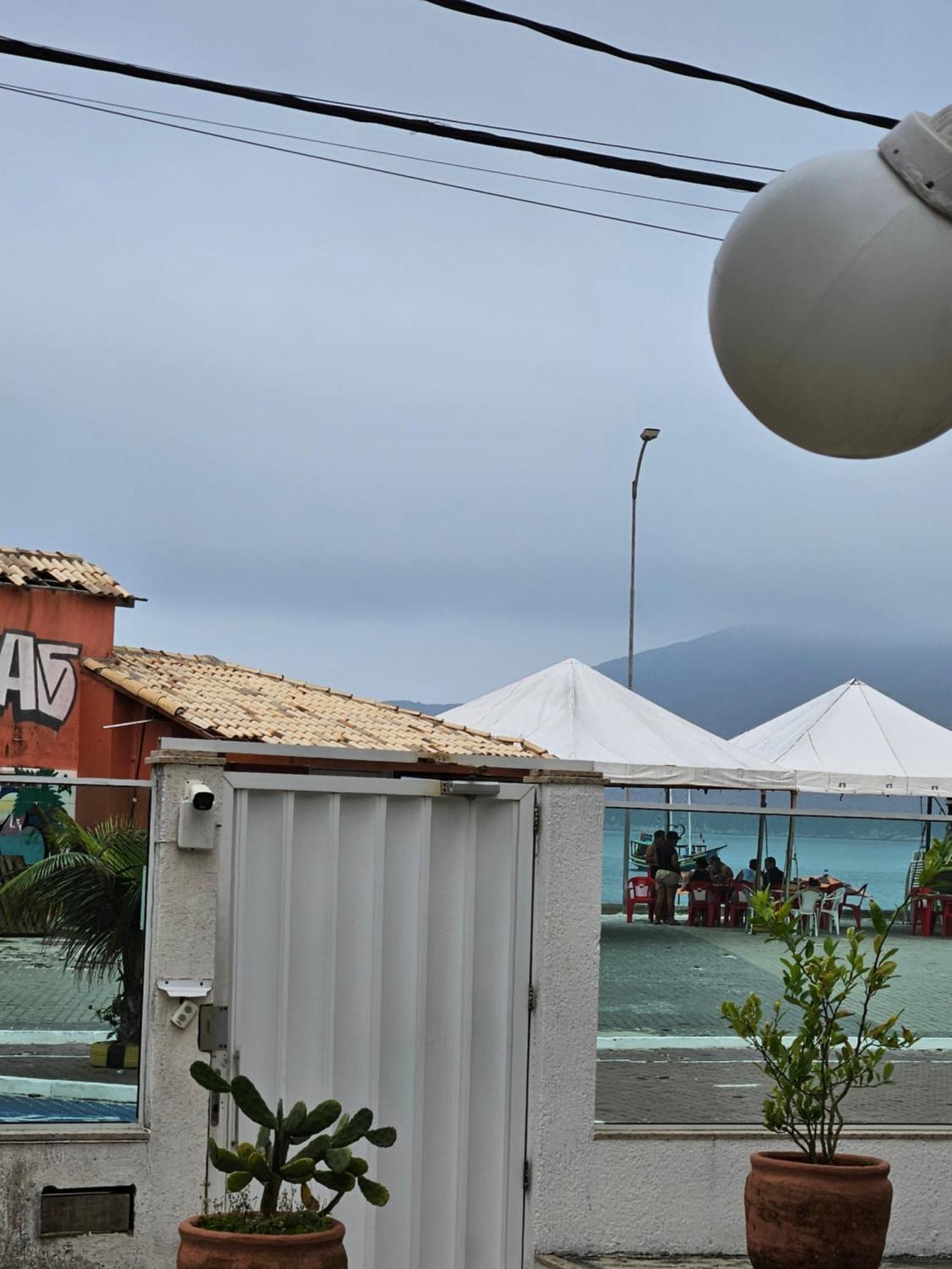 Apartamento Na Praia Dos Anjos Arraial do Cabo Esterno foto